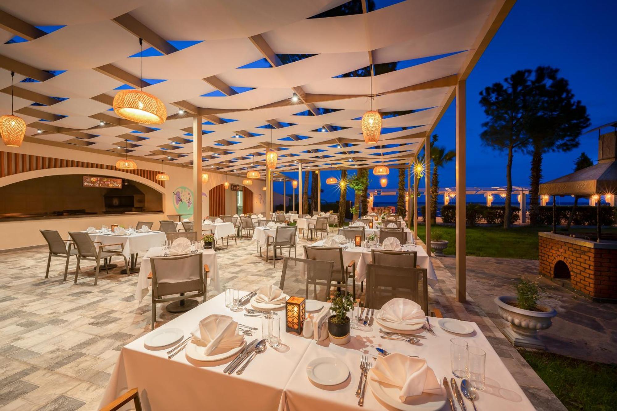 Gravel Hotels Select Kemer Exterior photo