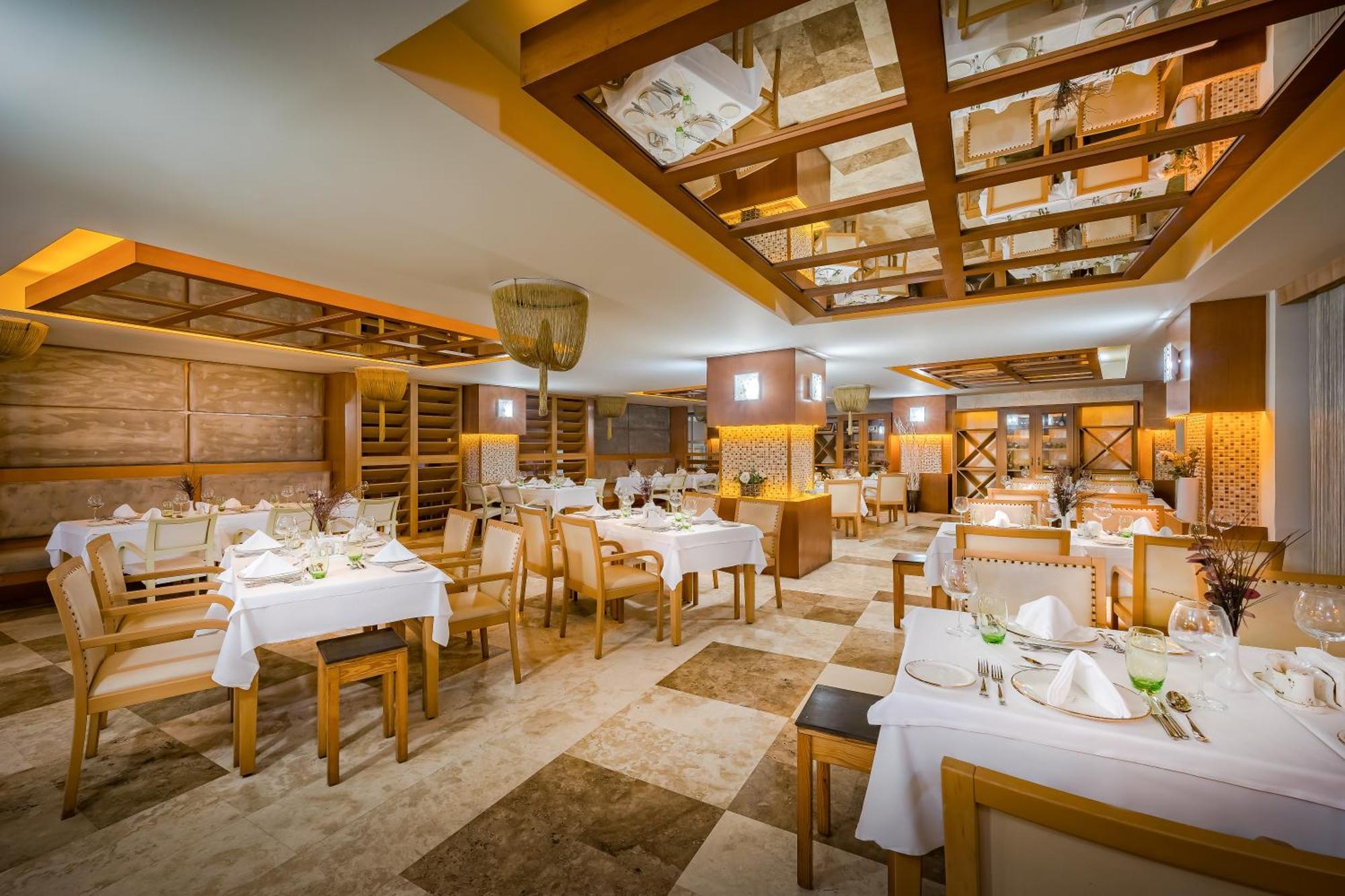 Gravel Hotels Select Kemer Exterior photo
